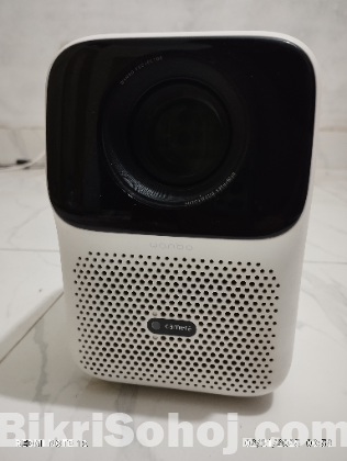 WANBO T4 Projector (xiaomi) and INTEX Roar 800 Speaker